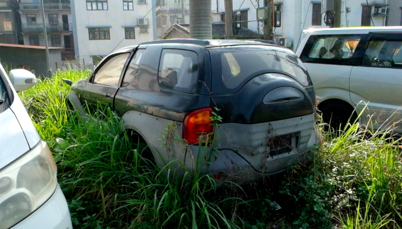 Illustration for article titled The Cars I Found Abandoned And Junked In Hong Kong Will Blow Your Mind
